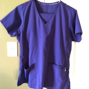 Women’s scrub set